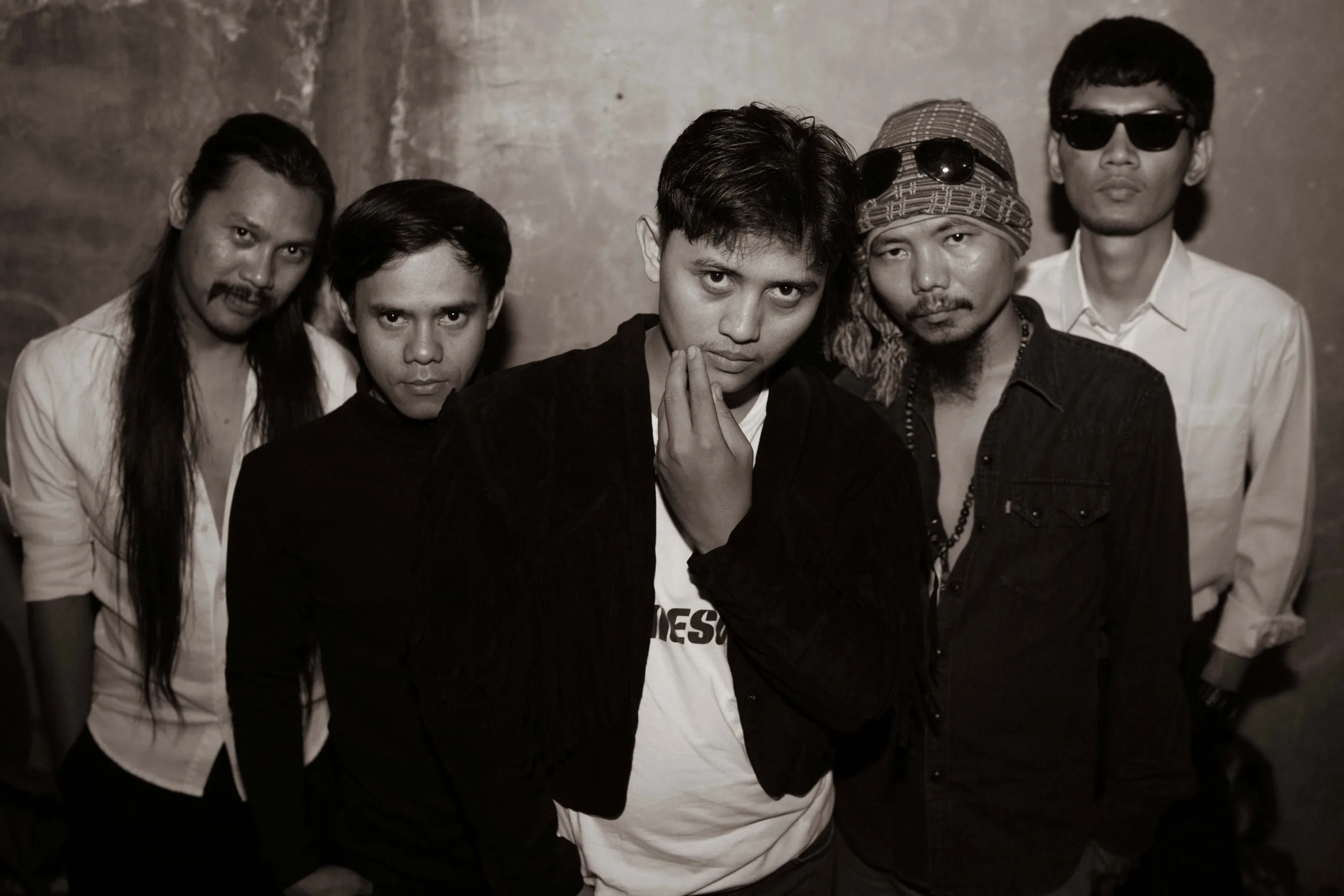 Tongkat Kayu Alelopati